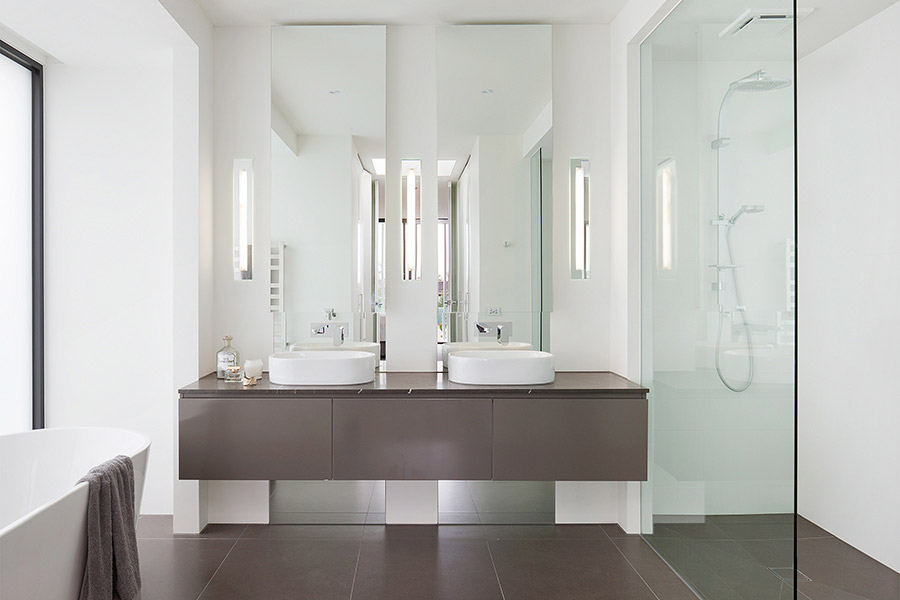 Bathroom - Laburnum Court, Brighton 